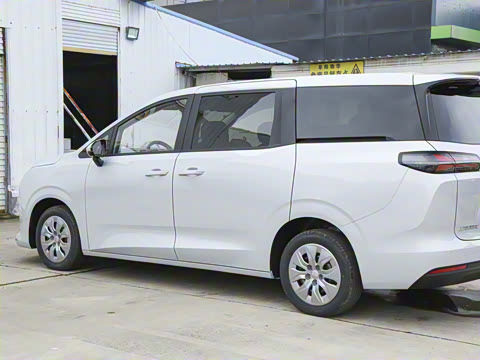 2025�� 1.5T 6MT ������