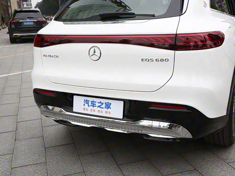 2025�� EQS 680 ���ݰ�