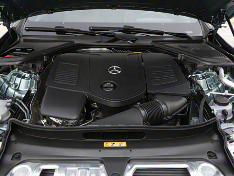 2025�� �Ŀ� E 260 L �˶���