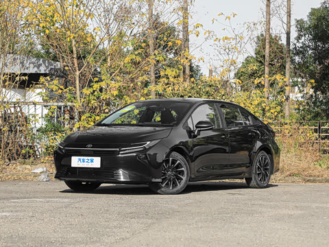 2026�� 1.8L ˫�� ��Ӣ��