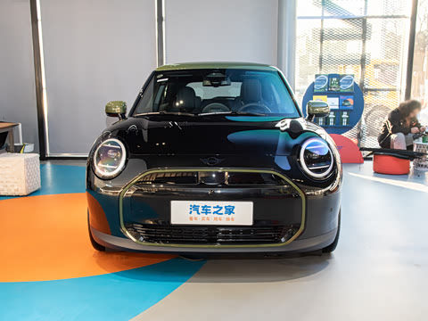 2025�� PAUL SMITH ���ʦ��