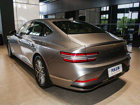 2026�� 2.5T ����������