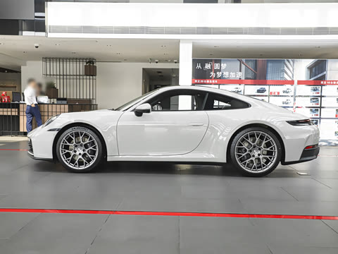 2026�� Carrera 3.0T