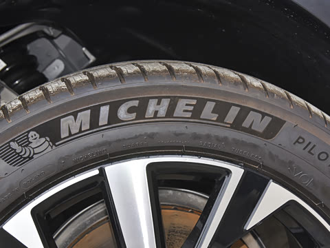 2025�� �Ŀ� B5 ���ݺ����� 5��