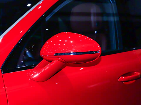 2026�� Macan 2.0T ���ΰ�