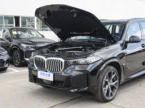 2025�� xDrive 30Li ������M�˶���ҹ��װ