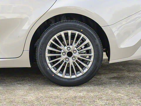 2026�� ˫�� 2.0HE ��Ӣ��