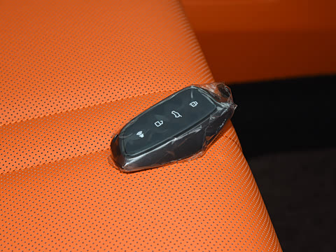 2026�� 1.5T PHEV Max 6��