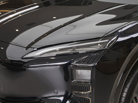 2025�� 520 Max������