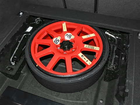 2026�� Macan 2.0T ���ΰ�