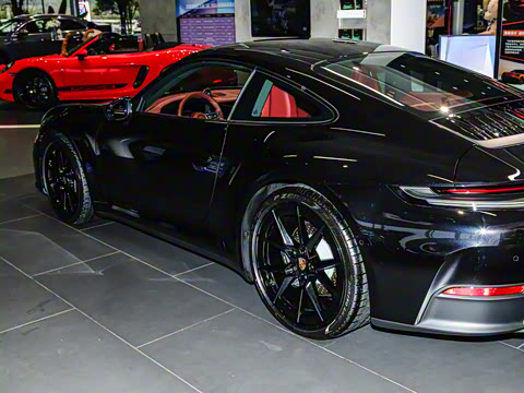 2026�� Carrera 3.0T