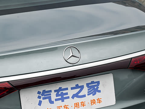 2026�� E 300 L ������