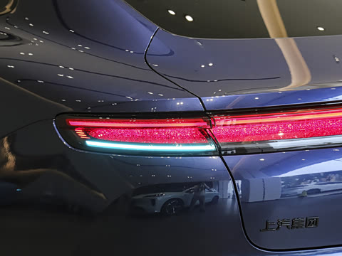 2026�� Ultra