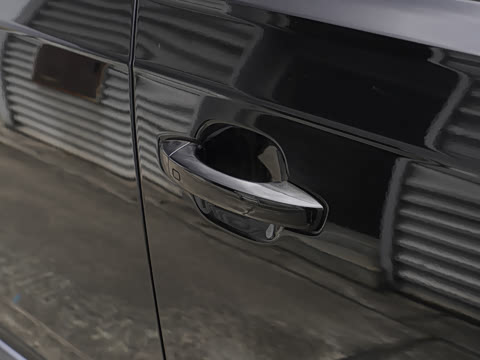 2026�� 45 TFSI quattro S line�˶���