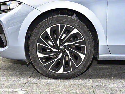 2026�� L 300TSI DSG ������