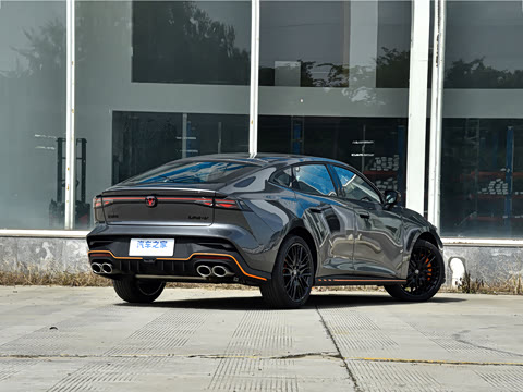 2025�� ������ 2.0T ������