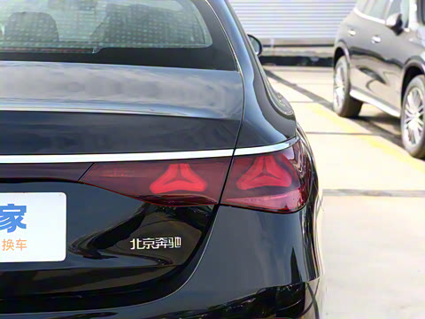 2026�� E 300 L �����