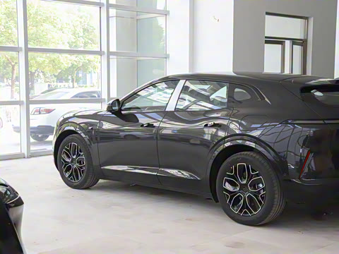 2026�� Max+ �����