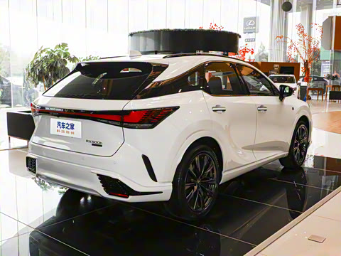 2026�� 500h ����F SPORT Performance