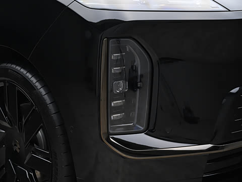 2026�� 102kWh �����е�ǩ����