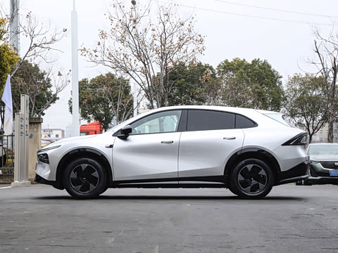 2026�� ���� 602 Max �콢��