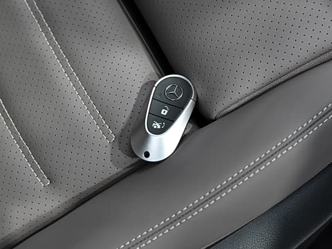 2026�� ����� 350 L 4MATIC