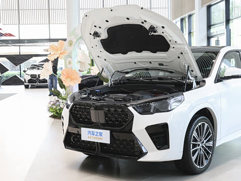2026�� xDrive25i M�˶���ҹ��װ