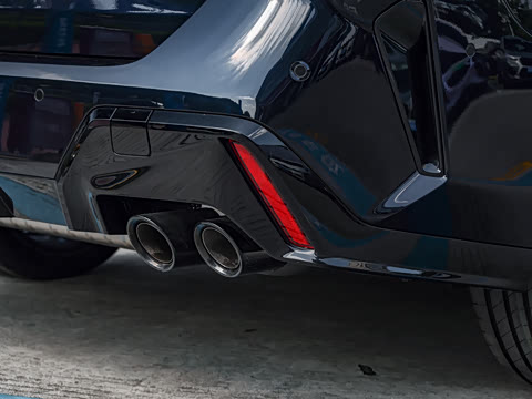 2026�� M235L