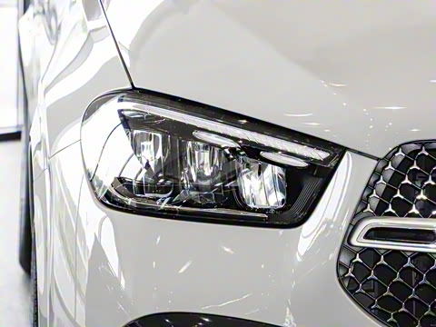 2025�� �Ŀ� GLE 350 4MATIC ʱ����