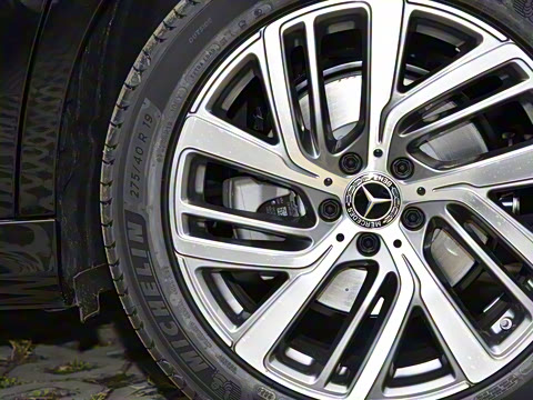 2026�� E 300 L ʱ����