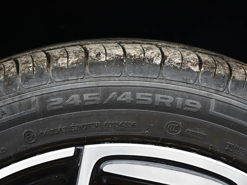 2026�� 240����Ultra+