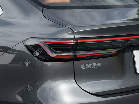 2026�� 220km ������ҫ��