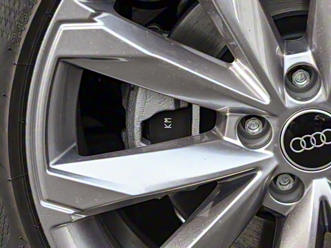 2025�� allroad quattro ̽���� 55 TFSI ����ԽҰ��