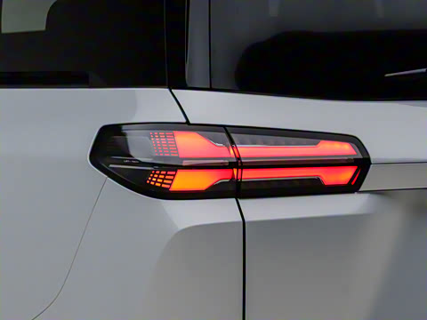 2025�� 1.5T CVT ��Ӣ��