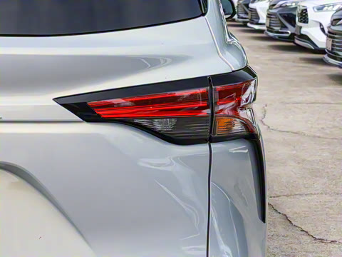 2026�� 2.5L ˫���������ʰ�