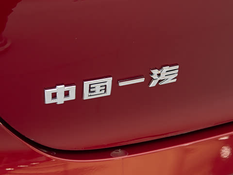 2025�� 750��