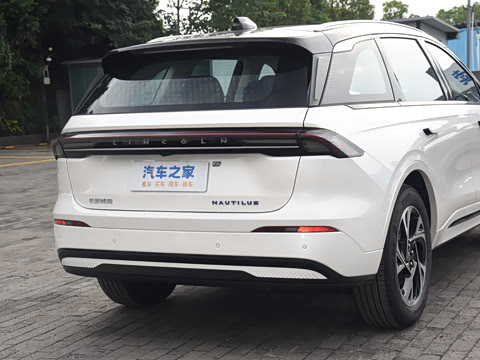2026�� 2.0T ������춯��