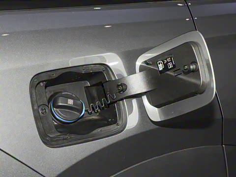 2026�� 1.5T 210KM������