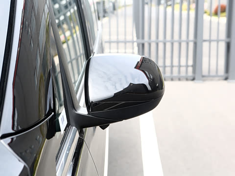 2026�� ����˹LW63