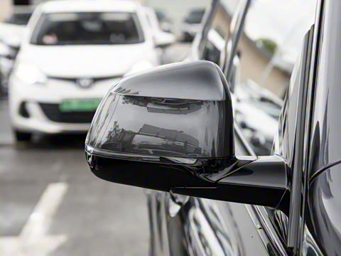 2026�� xDrive 40Li M�˶���ҹ��װ