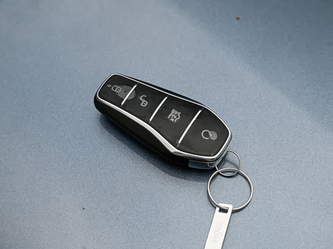 2025�� EV 545KM������