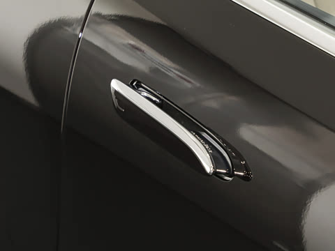 2026�� �Ŀ� E 260 L
