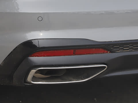 2026�� 200���������� 40 TFSI ����������