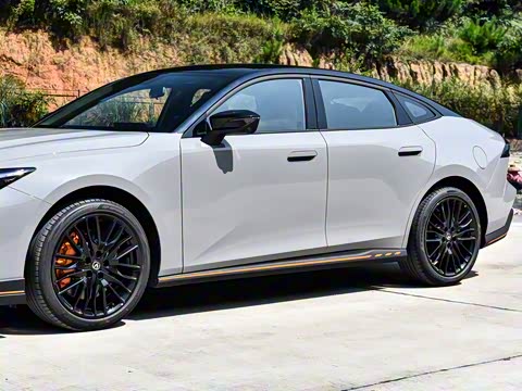 2025�� ������ 2.0T ������