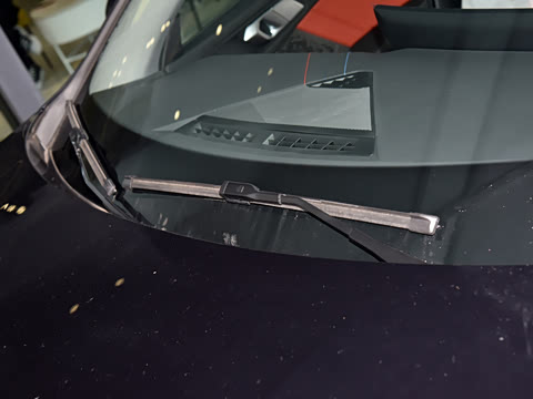 2026�� 225L M�˶���װ