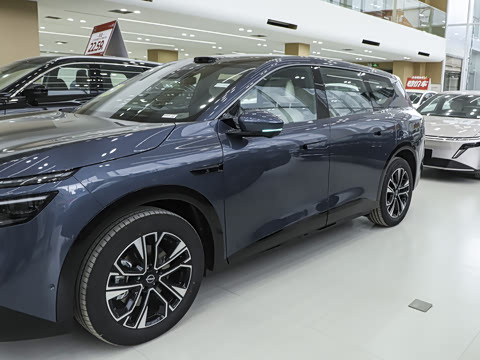 2026�� ���� 310 Max