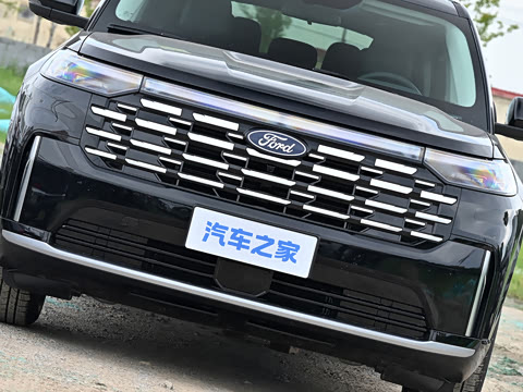2027�� 2.3T EcoBoost ��������plus�� 7��