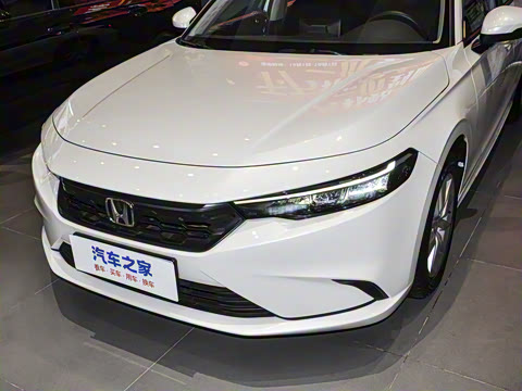 2025�� 240TURBO �ֶ����ٰ�