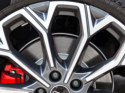 2026�� 2.0T quattro ������	