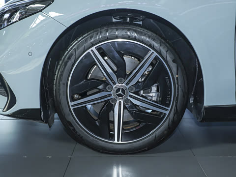 2025�� 300L �����������ǰ�